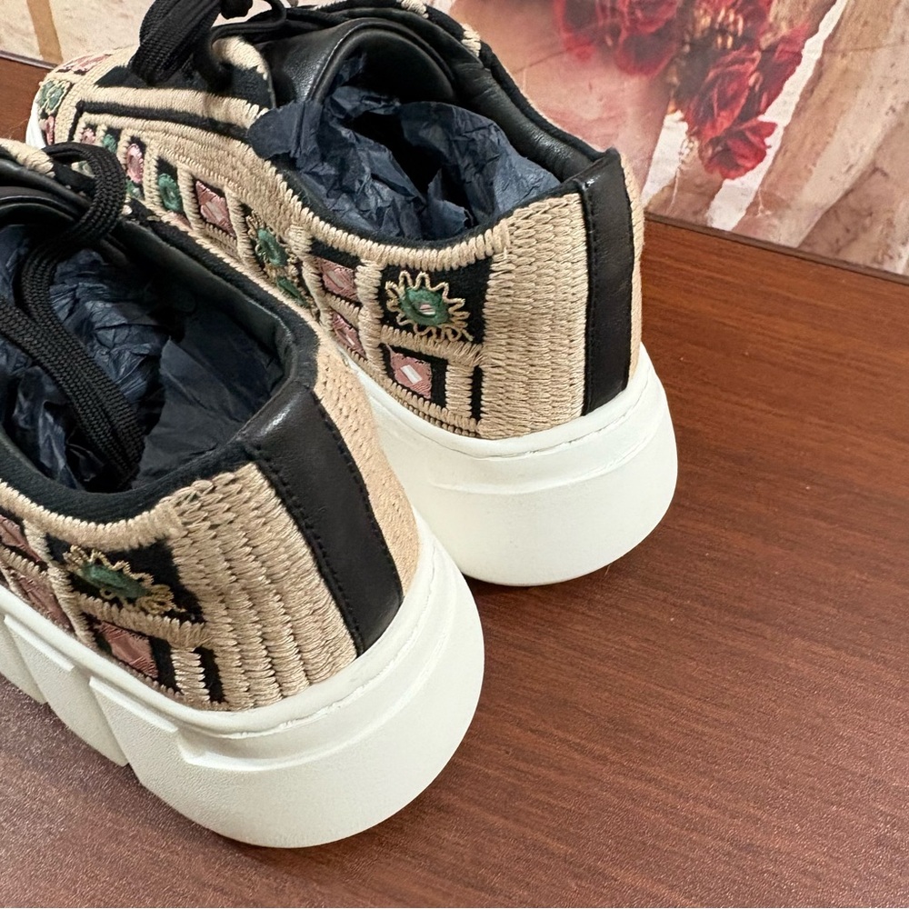 SOLD NEW Free People Catch me if You Can Sneakers - Picture 8 of 10